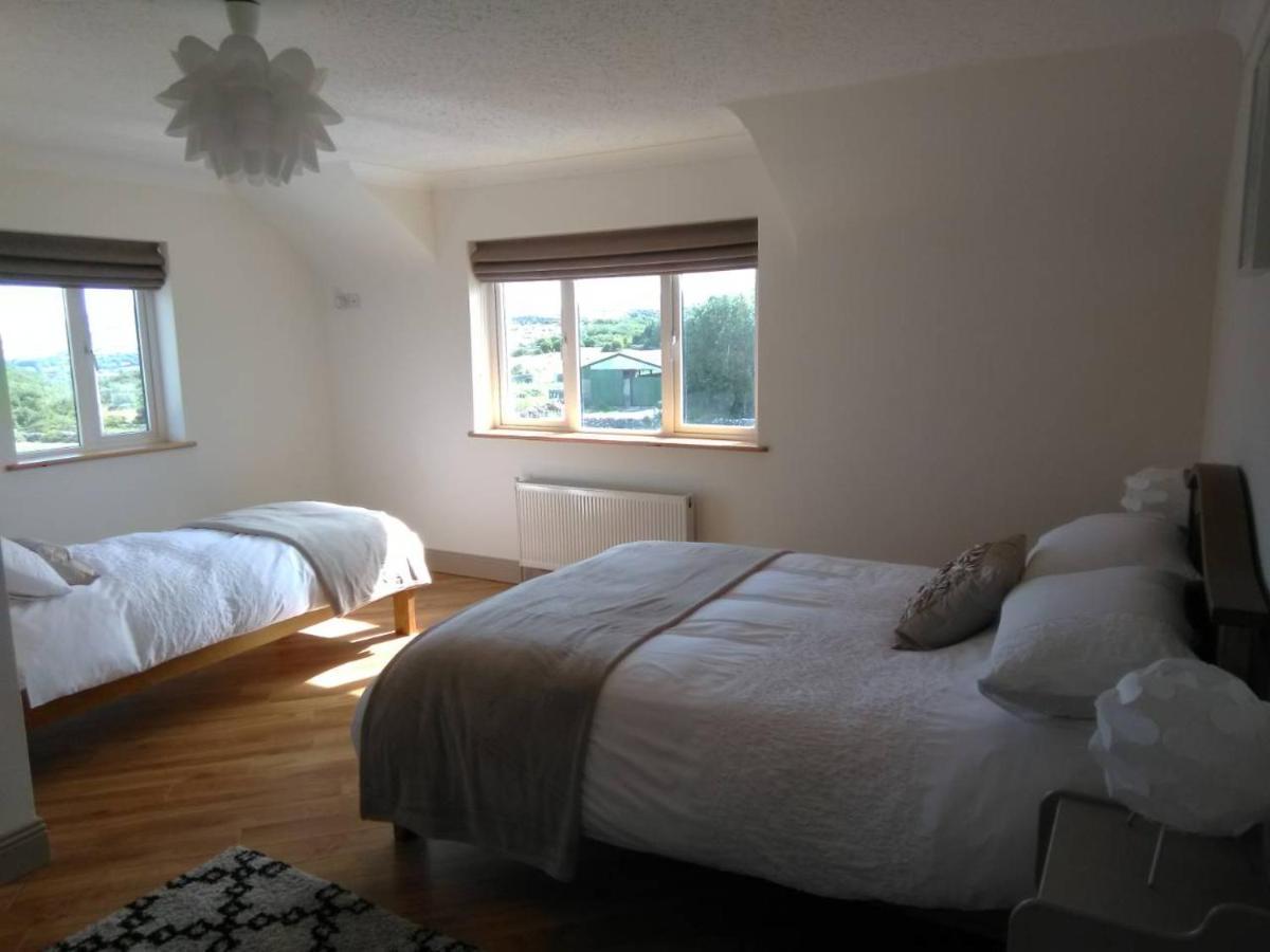 Burren Rock Farmhouse B&B Turlough  Exterior foto